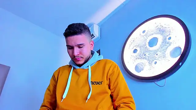 mike_257 webcam