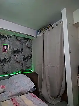 SaharQamar webcam