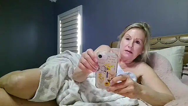 Lisaisluscious webcam