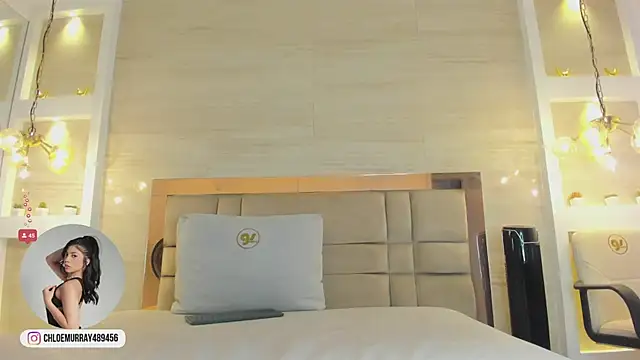 chloe_murray webcam