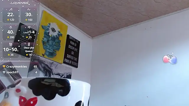 ZoeBakers_ webcam