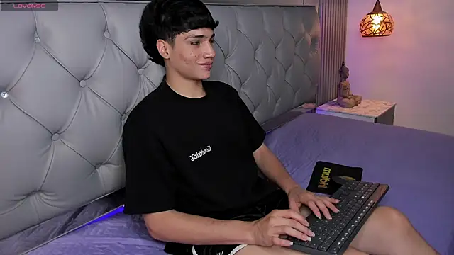 SamBlack_ webcam