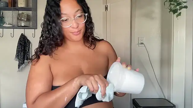 dreamyriri webcam