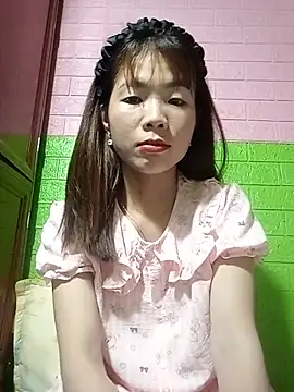 amylinee01 - AmyLinee01's free webcam - UK Sex Cams