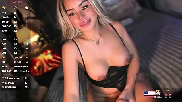 ZyraGoddes webcam
