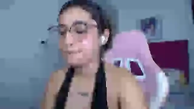 kathe-mills235 webcam