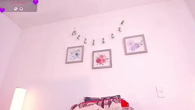 mely_rosse_ webcam