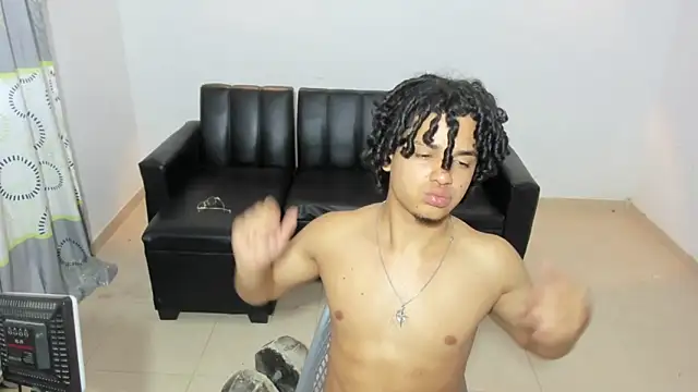 samxx_muscle webcam