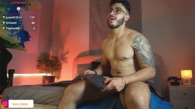 Liam_Kleiin webcam