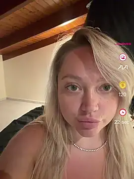 misstitmouseofficial webcam