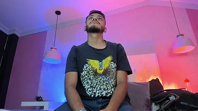 Boss_Domiinator webcam