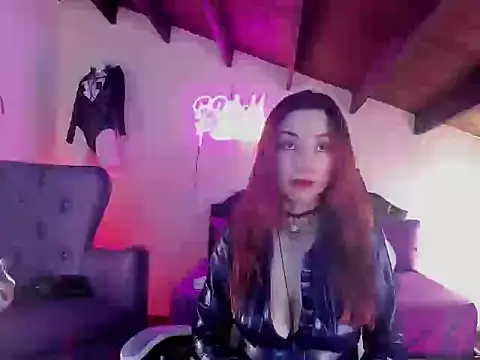 Queenscarlettsecret webcam
