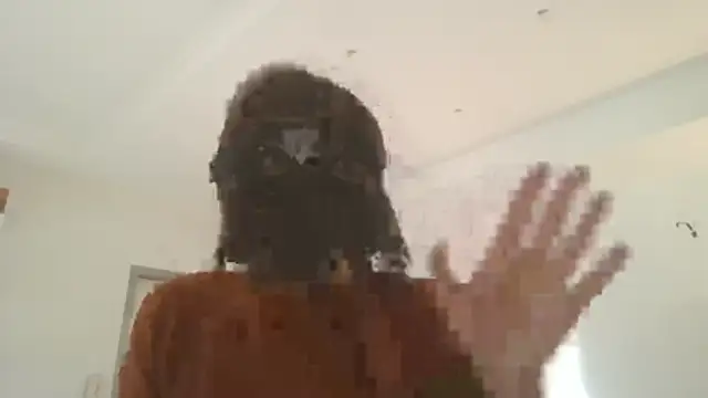 HelenTiAscolta webcam