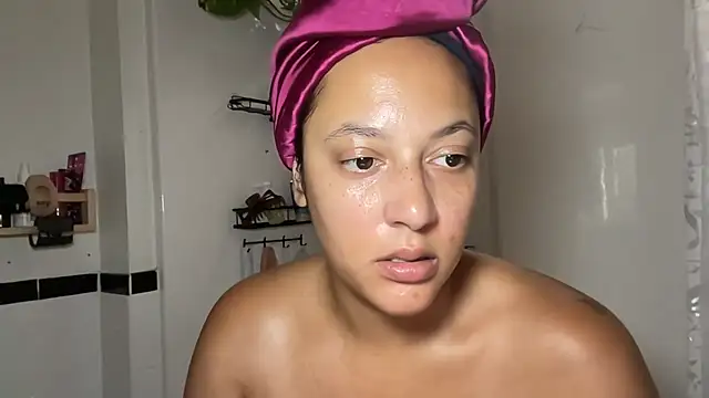 dreamyriri webcam