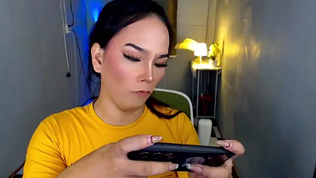 SanyaGirlx webcam