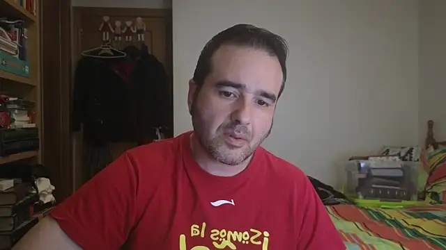 curiosillo83 webcam