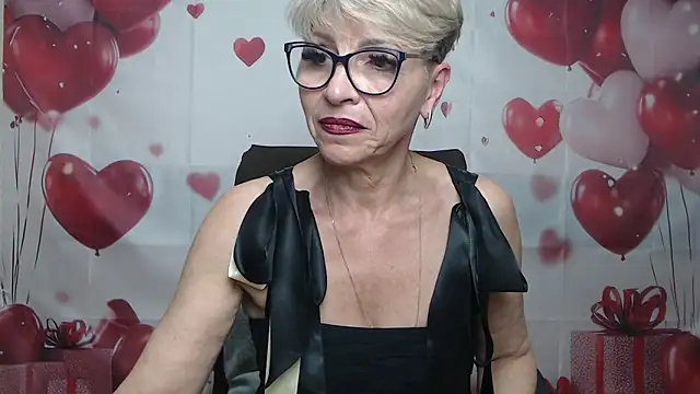 EllaBonito webcam