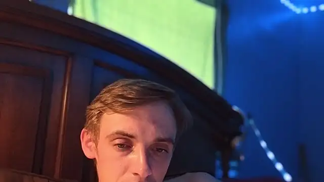 Ilovepussy1911 webcam