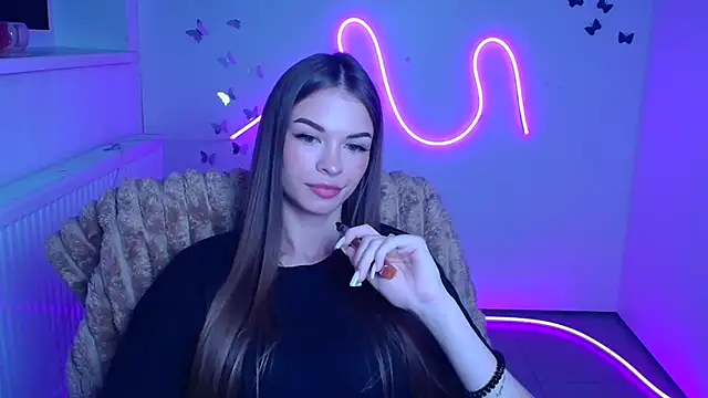 Lina_Loveuu webcam