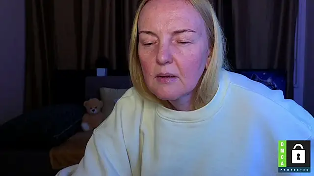 Bella_soulmate webcam