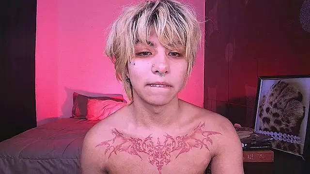 Aronn_44 webcam