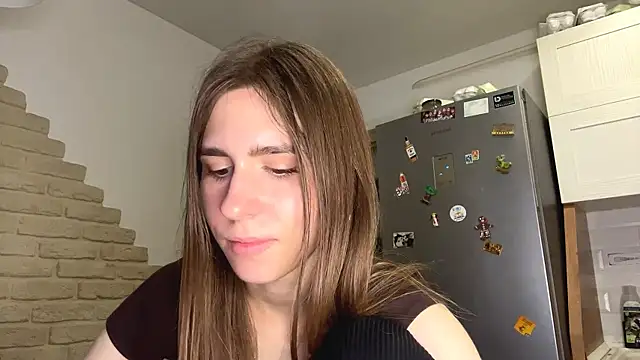ZaraGuyette webcam
