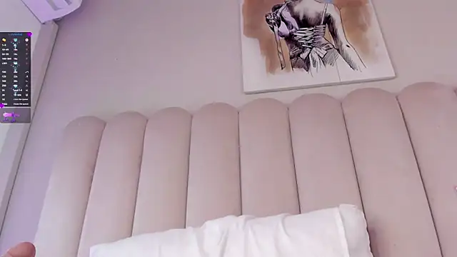 CharlotteDupontt webcam