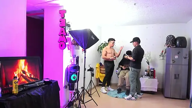 ECSTASYX2-23 webcam