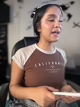 Isabella-Teen webcam