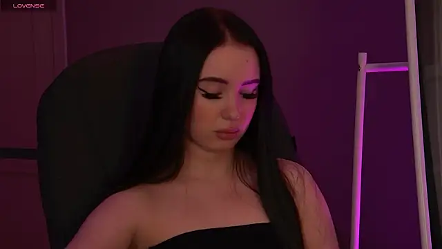 ArianaLim webcam