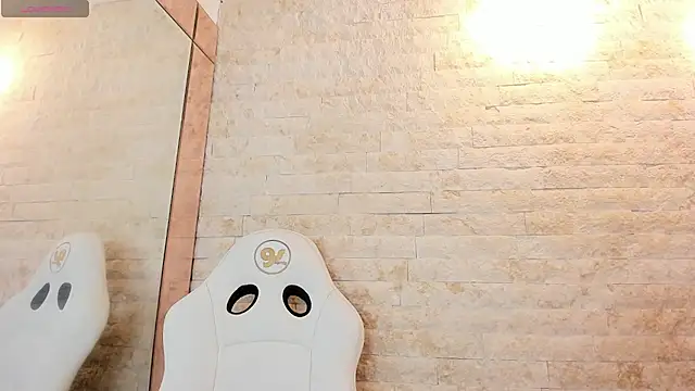 annie_shine_ webcam