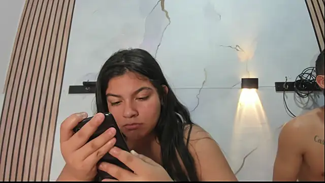 DilanAndKing webcam