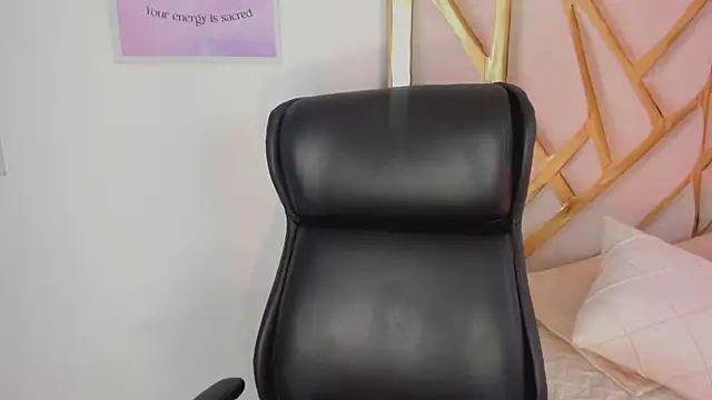 LanaJones_ webcam