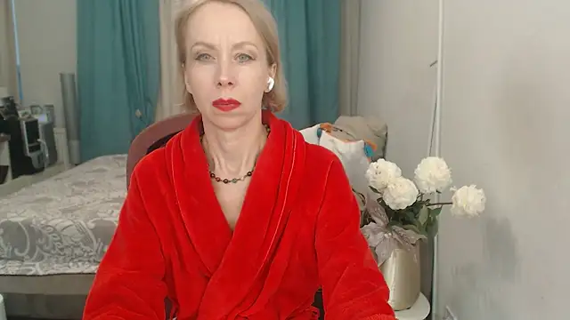 LuxuryNika webcam