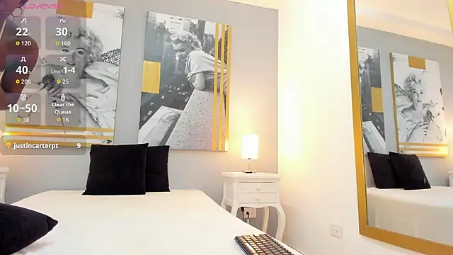 TracyDavis_ webcam