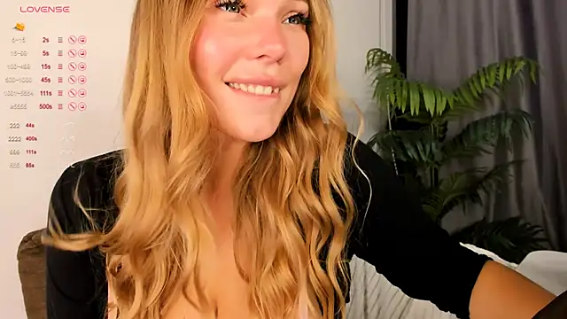 AlicePinky webcam