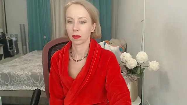LuxuryNika webcam