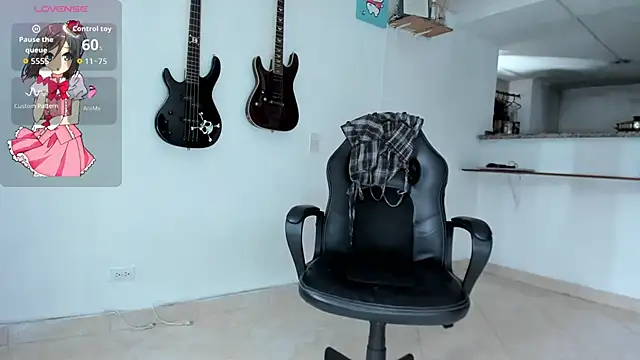 Pervyangell webcam