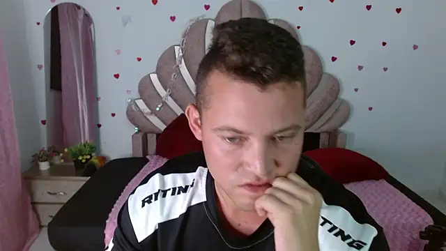 sven_fox723 webcam