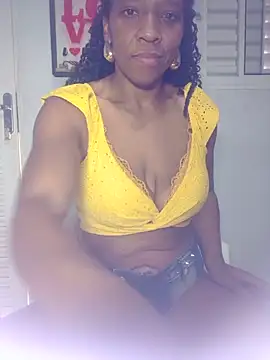 Luhma_hot