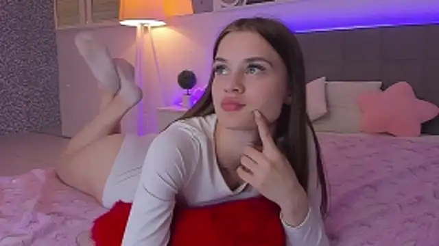 LuisaClover webcam