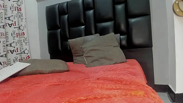 Criistal_castro webcam