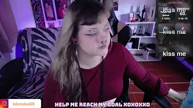 Bdsm_and_fries webcam