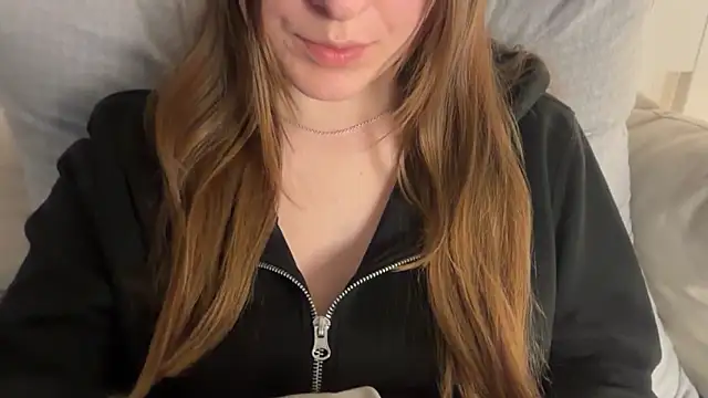 Lucyschickt webcam