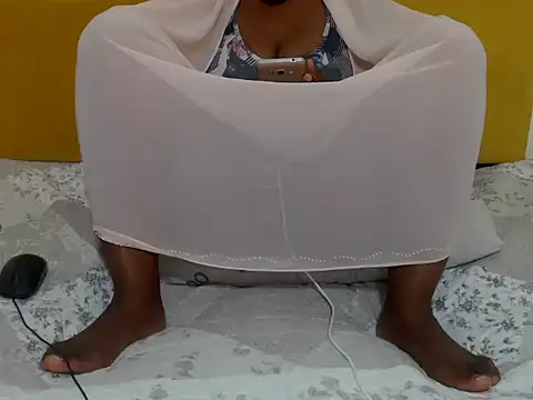 BootyCurvydoll webcam