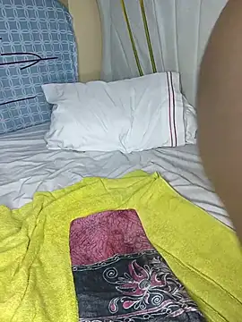 SquirtQueen16 webcam