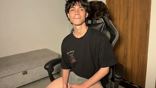 OopsAgain_ webcam