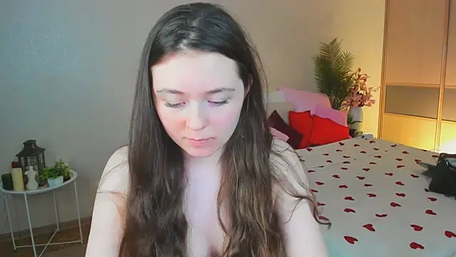 AlluringLookk webcam