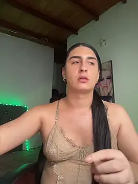 lola_diez webcam