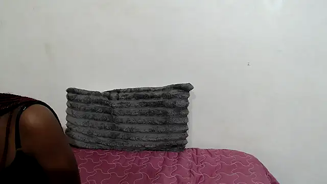 VirginPrincess06 webcam